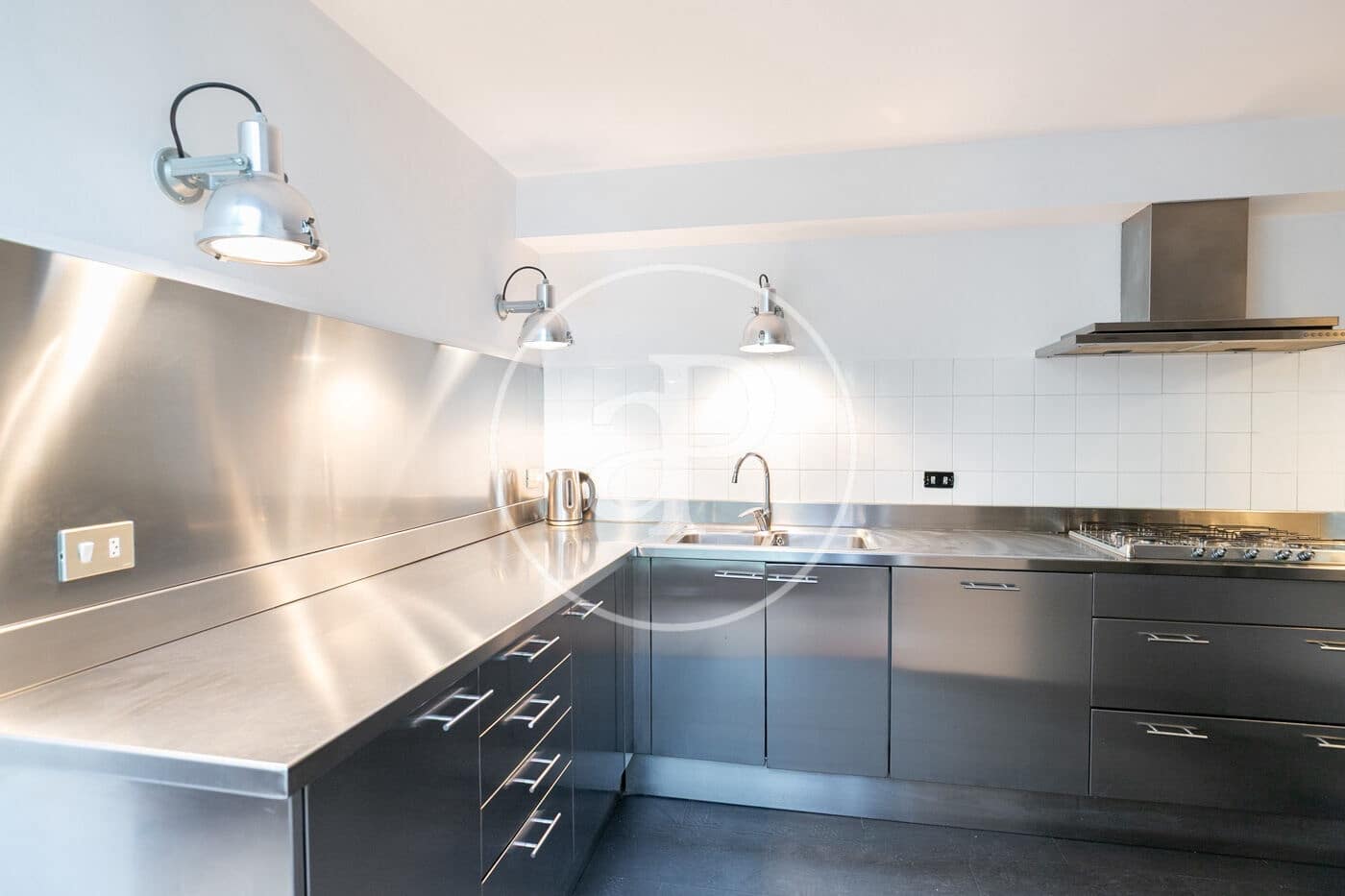 2 soverom Leilighet til leie i Barcelona by - € 4 220 (Ref: 9317825)