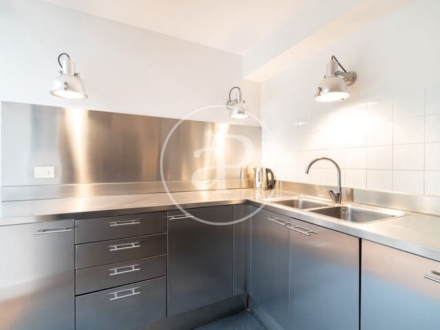 2 soveværelse Lejlighed til leje i La Dreta de L'Eixample, Barcelona by - € 3.900 (Ref: 9317825)