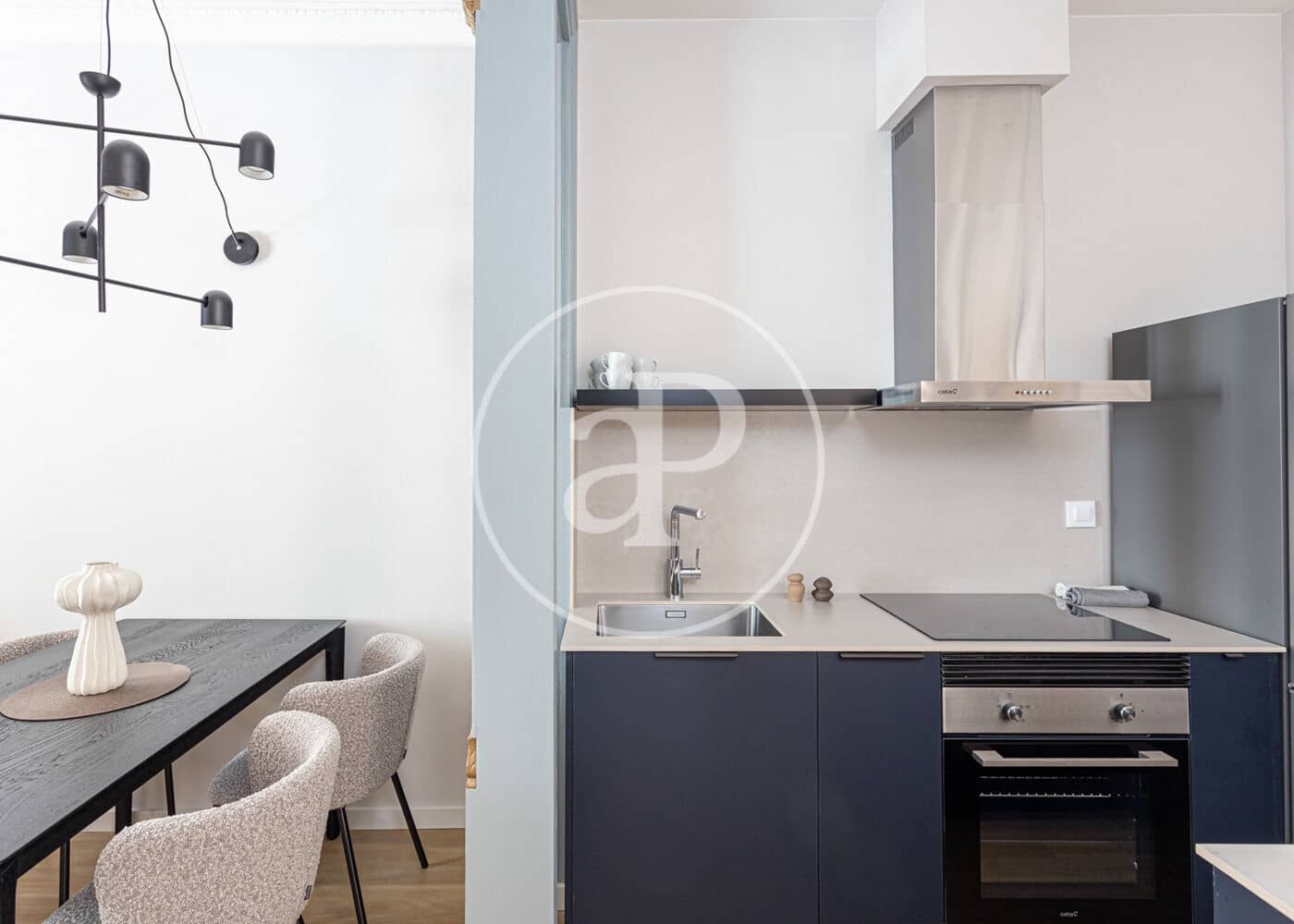 2 slaapkamer Appartement te huur in Barcelona stad - € 3.250 (Ref: 9317826)