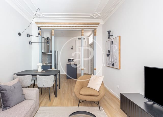 2 soverom Leilighet til leie i El Barri Gòtic, Barcelona by - € 3 250 (Ref: 9317826)