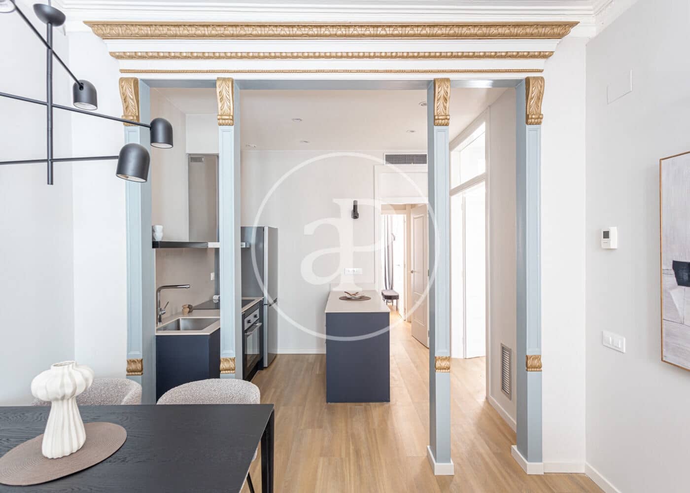 2 slaapkamer Appartement te huur in Barcelona stad - € 3.250 (Ref: 9317826)