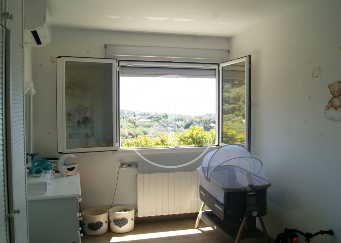 5 bedroom Villa for sale in Alella with pool - € 1,090,000 (Ref: 9321877)