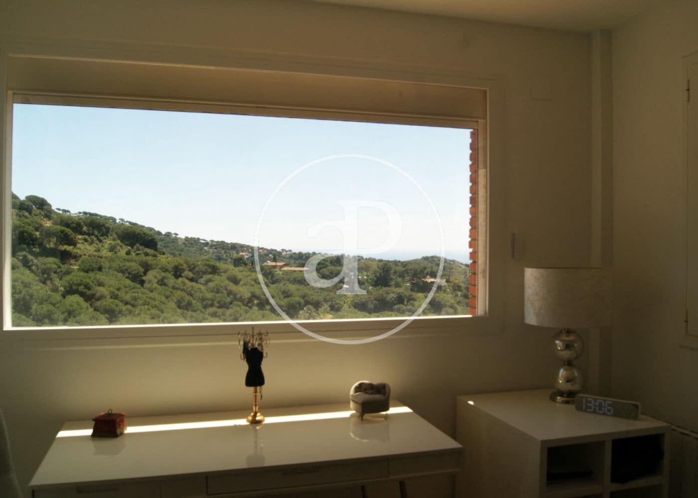 5 bedroom Villa for sale in Alella with pool - € 1,090,000 (Ref: 9321877)