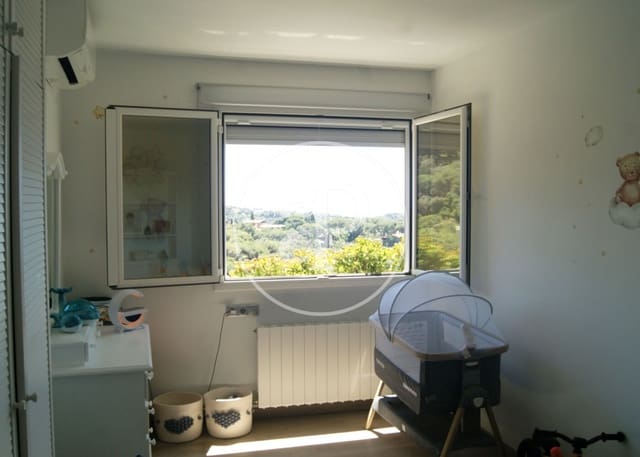 5 soveværelse Villa til salg i Alella med swimmingpool - € 1.090.000 (Ref: 9321877)