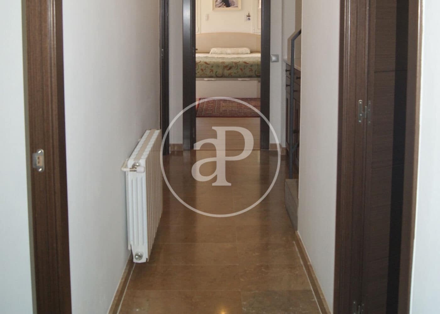 5 bedroom Villa for sale in Alella with pool - € 1,090,000 (Ref: 9321877)