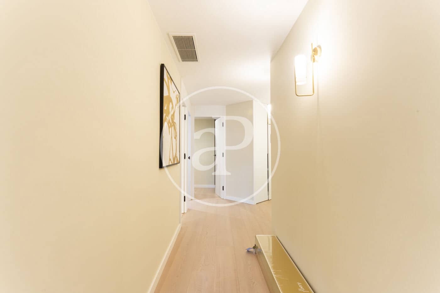 Appartement de 2 chambres à louer à Barcelone ville - 3 650 € (Ref: 9321878)