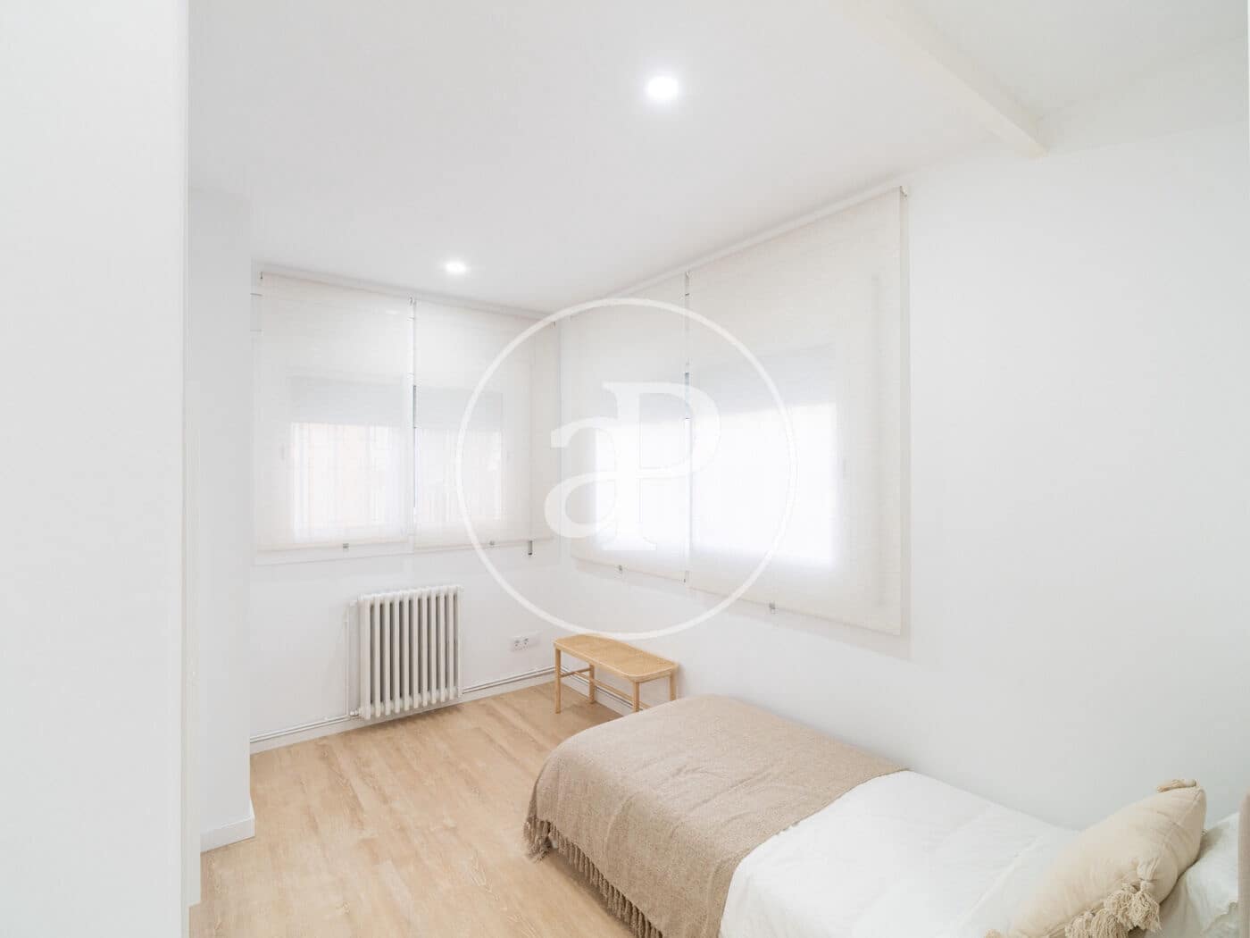 Apartamento de 3 habitaciones en Barcelona ciudad en venta - 695.000 € (Ref: 9321880)