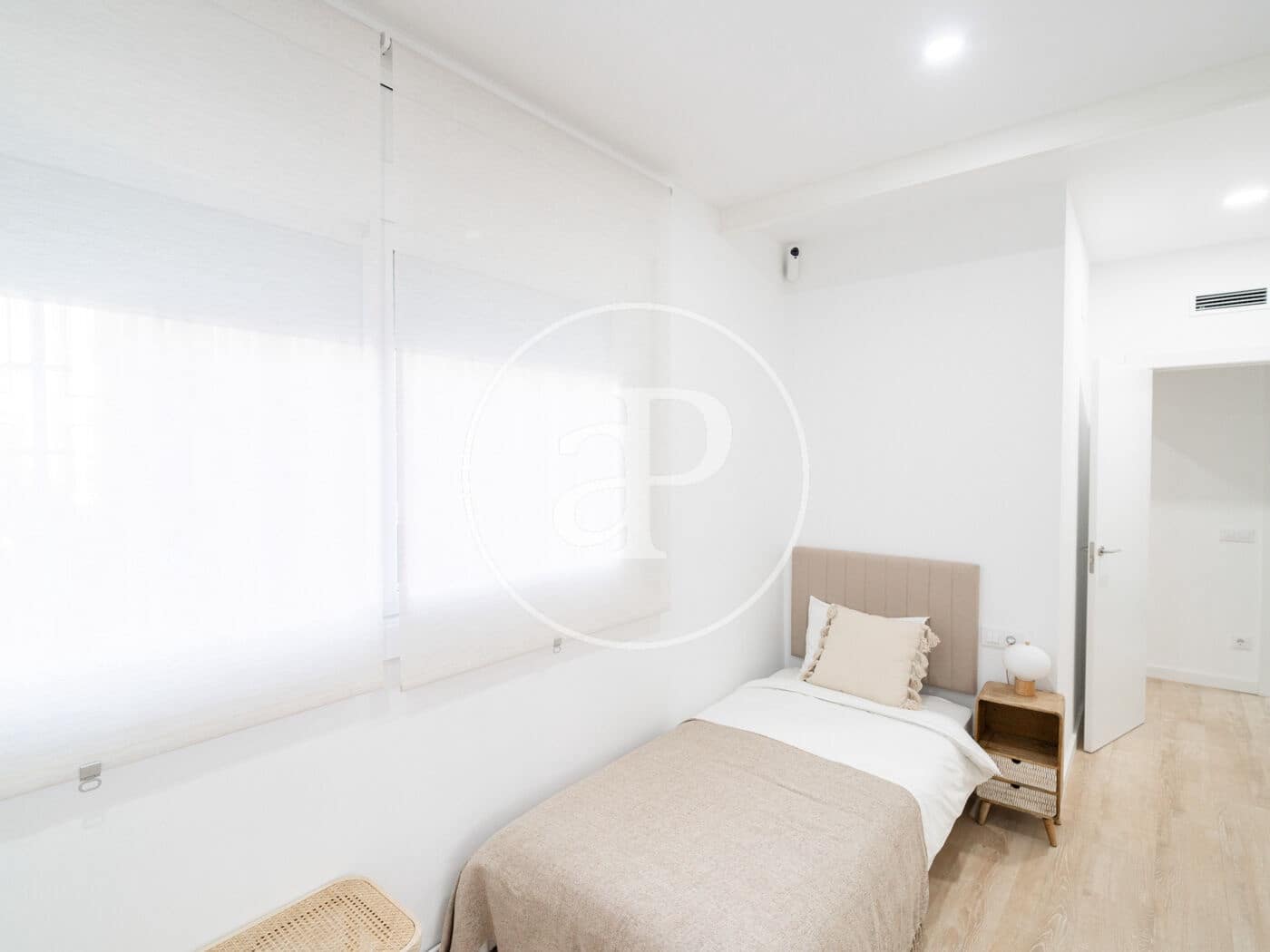 Apartamento de 3 habitaciones en Barcelona ciudad en venta - 695.000 € (Ref: 9321880)