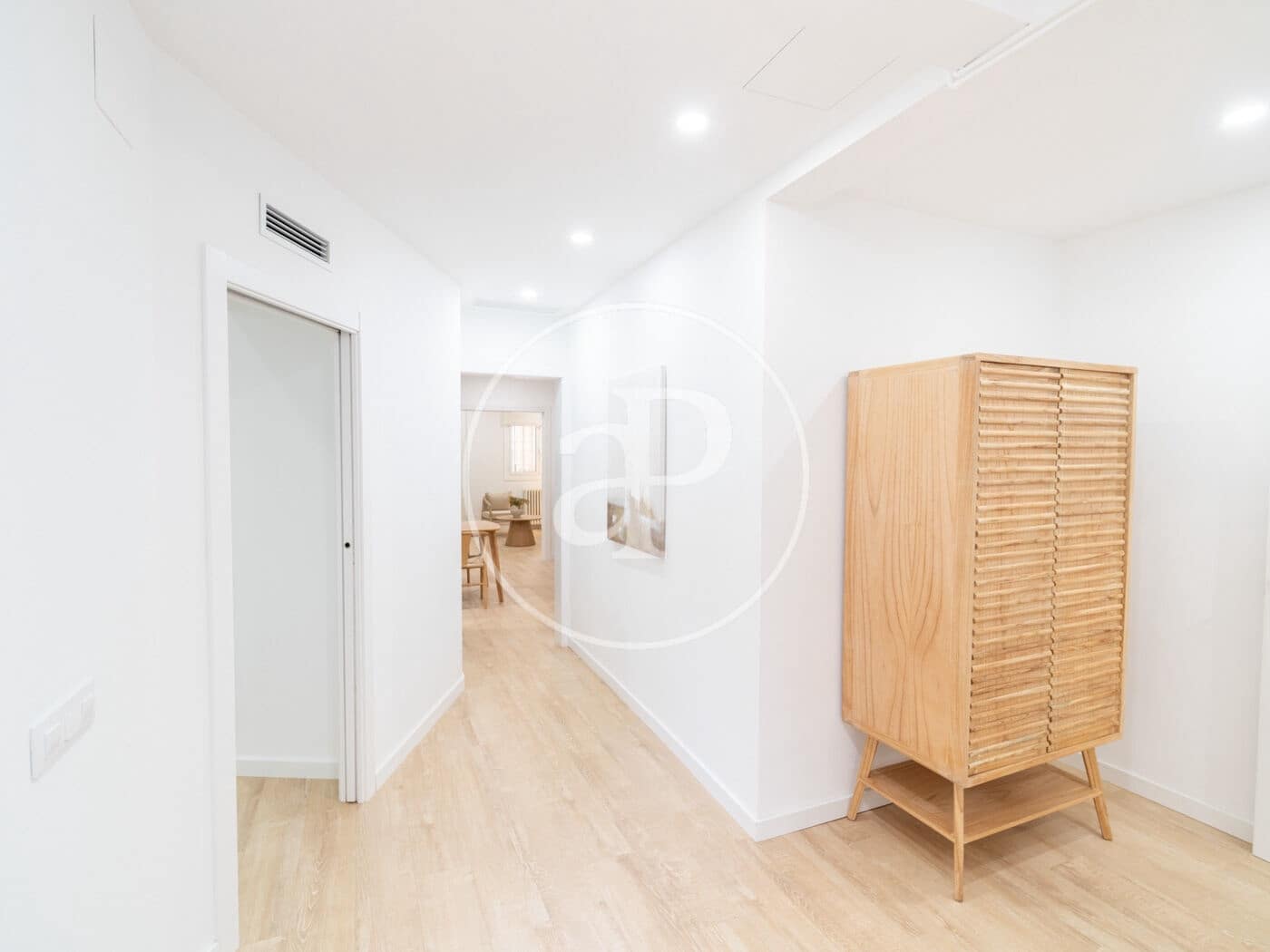 Apartamento de 3 habitaciones en Barcelona ciudad en venta - 695.000 € (Ref: 9321880)