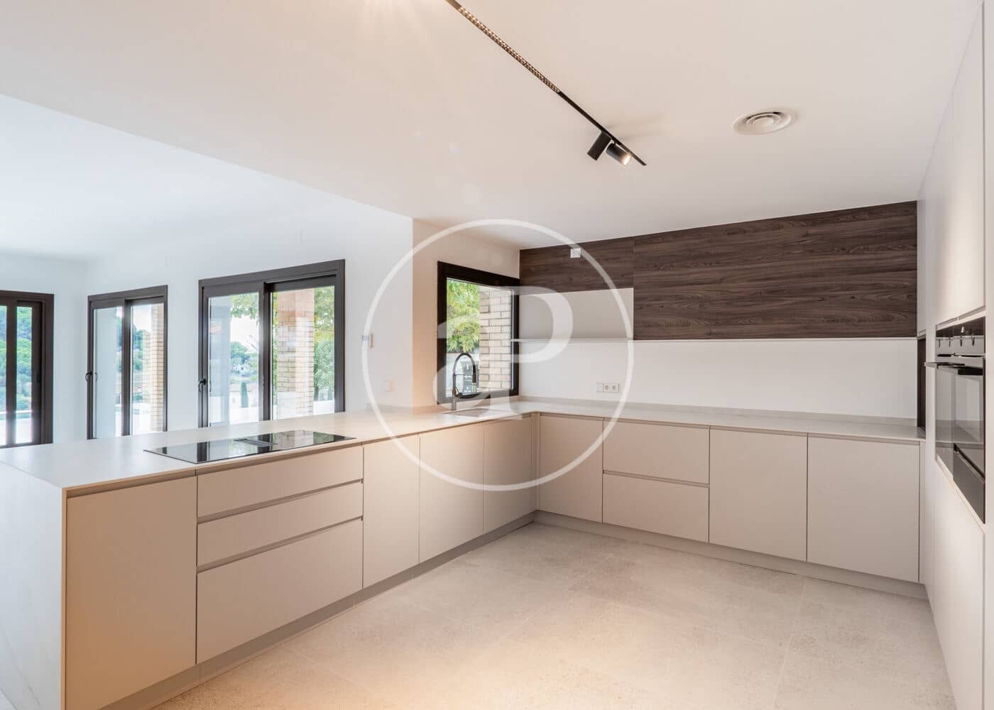 4 soveværelse Villa til salg i Arenys de Mar med swimmingpool - € 1.150.000 (Ref: 9321882)