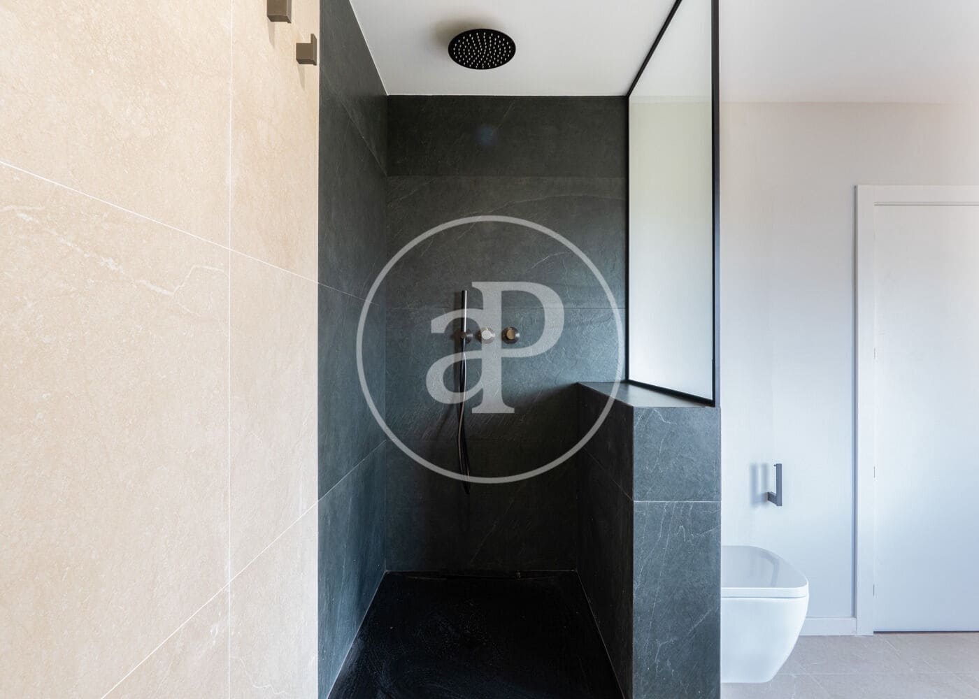 4 soveværelse Villa til salg i Arenys de Mar med swimmingpool - € 1.150.000 (Ref: 9321882)