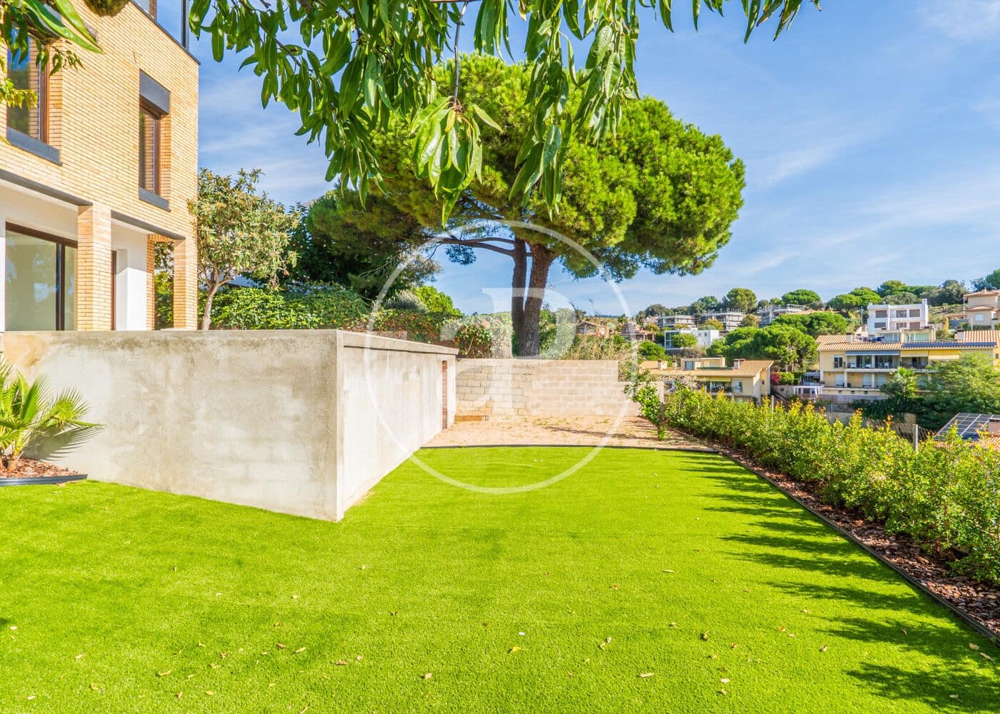 4 soveværelse Villa til salg i Arenys de Mar med swimmingpool - € 1.150.000 (Ref: 9321882)