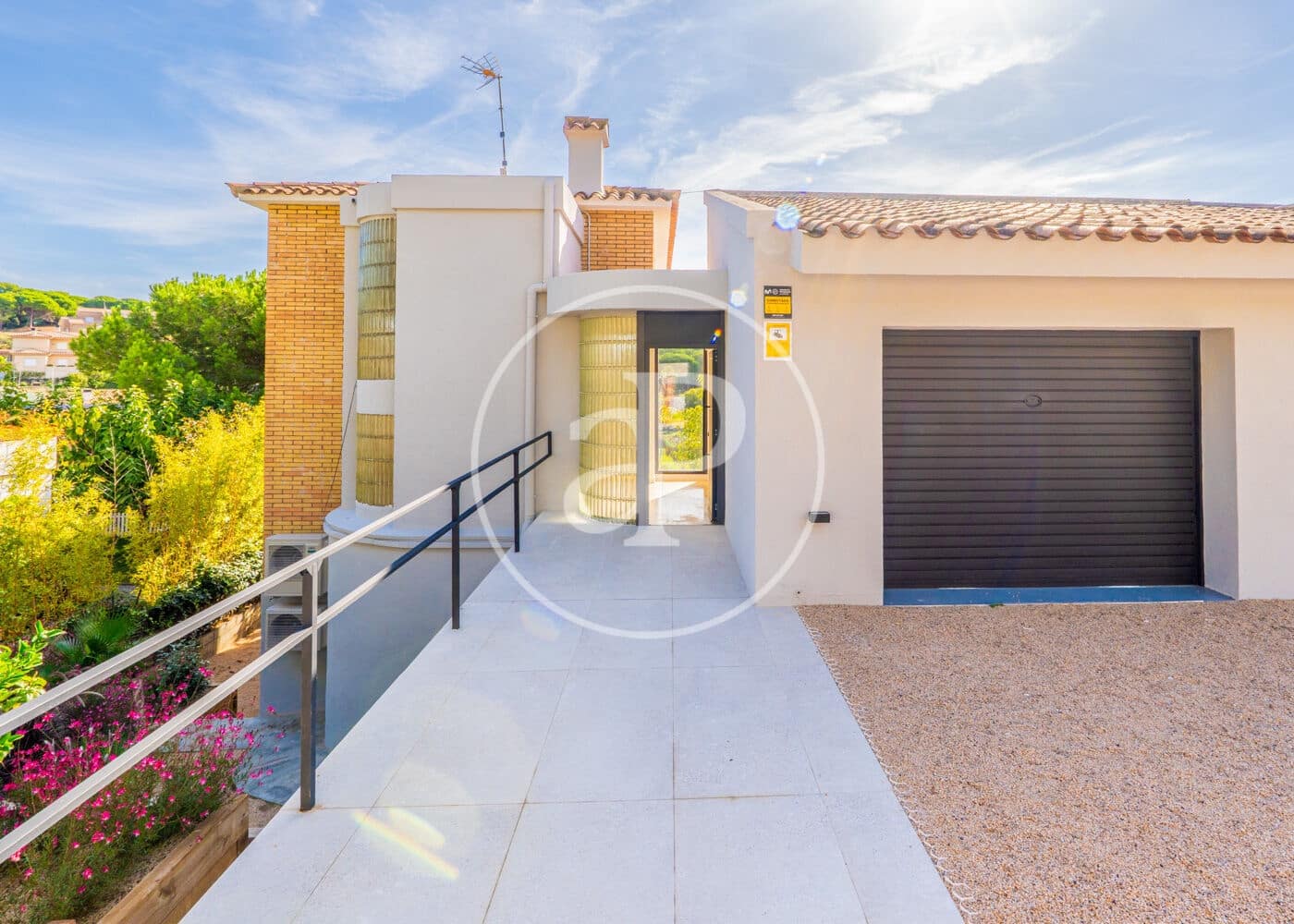 4 soveværelse Villa til salg i Arenys de Mar med swimmingpool - € 1.150.000 (Ref: 9321882)