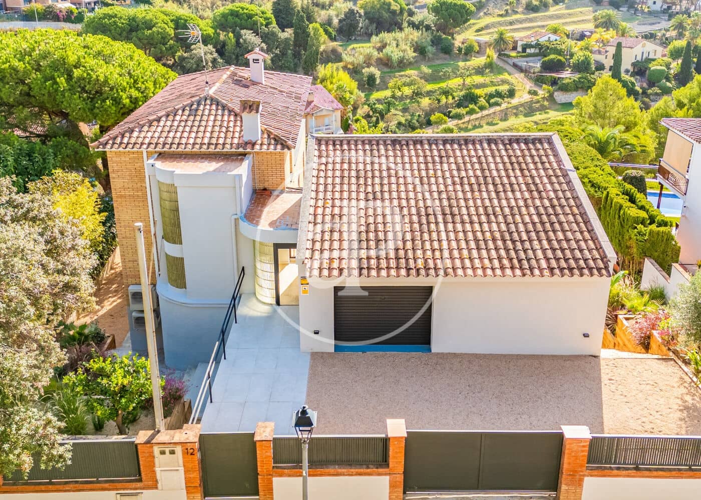 4 soveværelse Villa til salg i Arenys de Mar med swimmingpool - € 1.150.000 (Ref: 9321882)