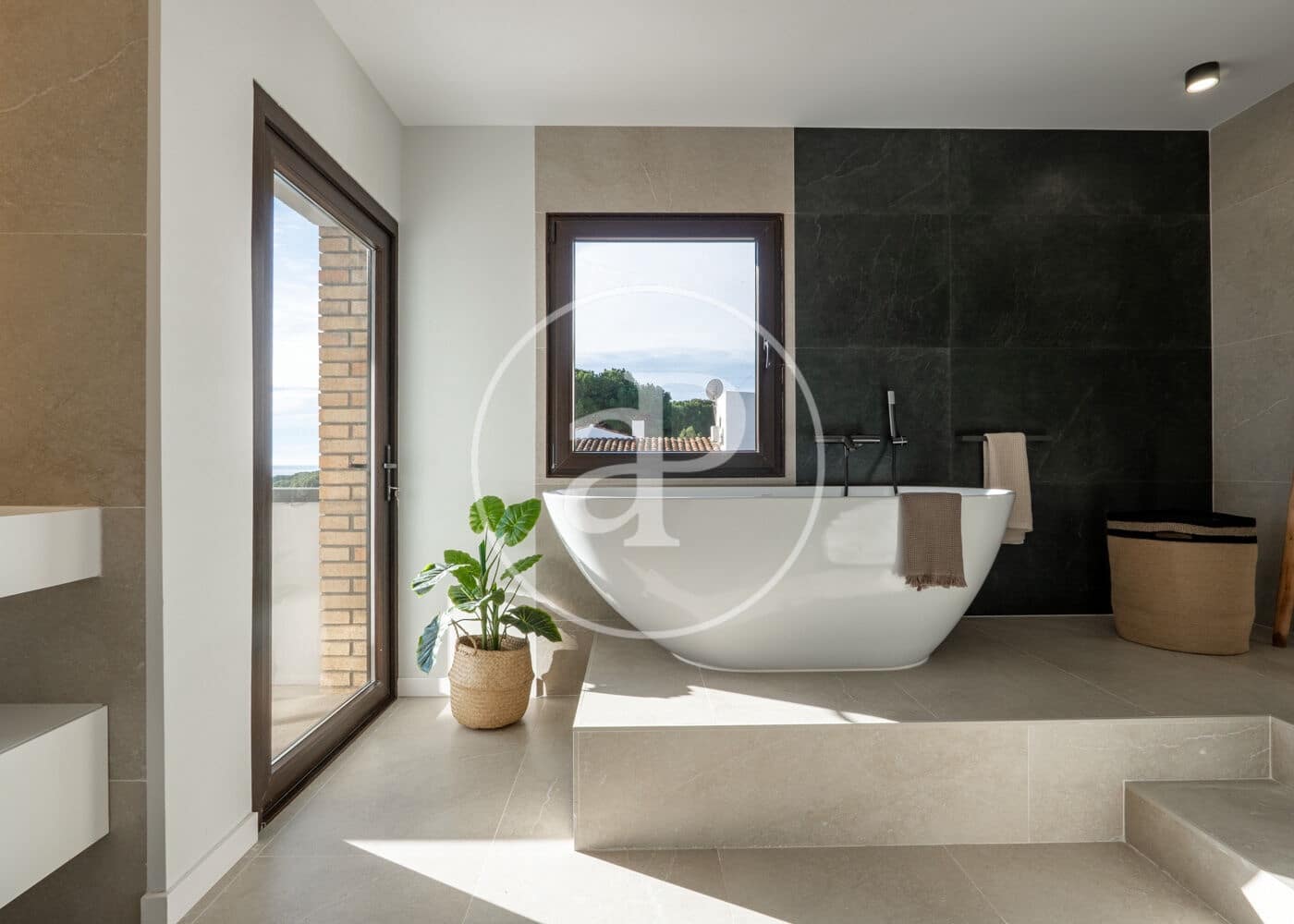 4 bedroom Villa for sale in Arenys de Mar with pool - € 1,090,000 (Ref: 9321882)