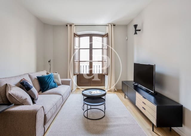 2 slaapkamer Appartement te huur in El Barri Gòtic, Barcelona stad - € 3.450 (Ref: 9321883)