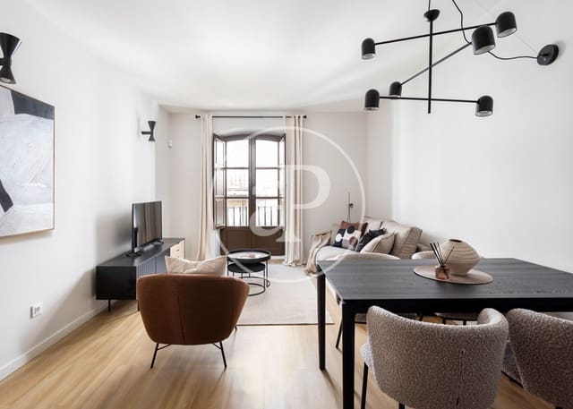 Apartamento de 2 habitaciones en El Barri Gòtic, Barcelona ciudad en alquiler - 3.250 € (Ref: 9321884)