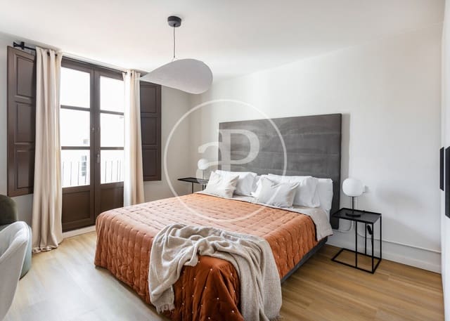 Apartamento de 2 habitaciones en El Barri Gòtic, Barcelona ciudad en alquiler - 3.250 € (Ref: 9321884)