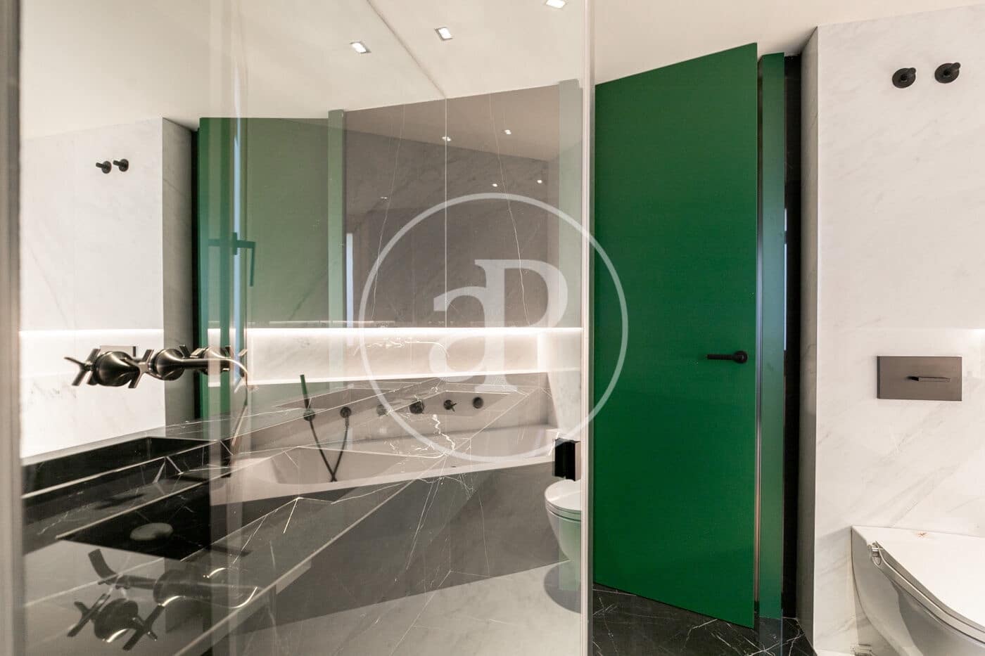 2 soveværelse Penthouse til salg i Barcelona by - € 1.400.000 (Ref: 9326454)