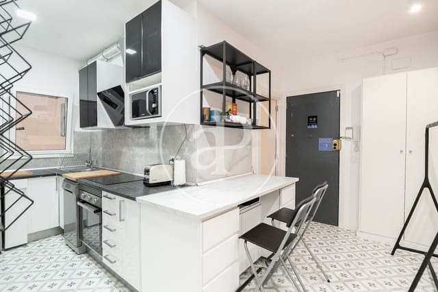 2 sypialnia Apartament na sprzedaż w La Sagrada Família, Miasto Barcelona - 415 000 € (Ref: 9326455)