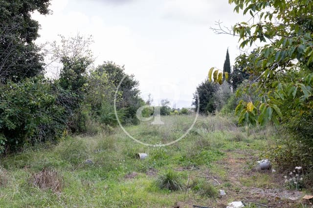 Mark till salu i Rubí - 830 000 € (Ref: 9330620)