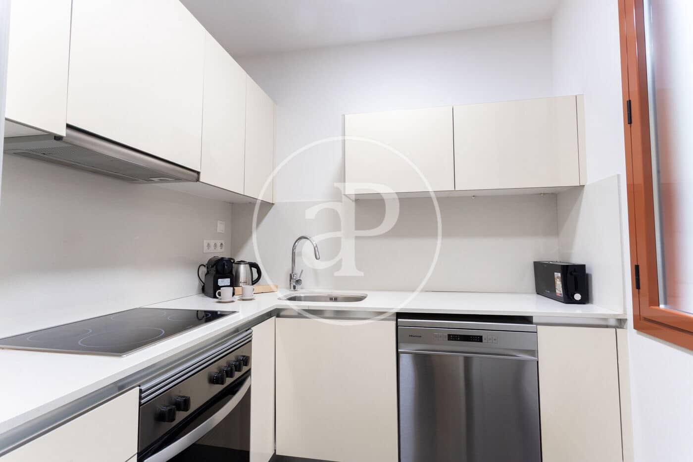 2 bedroom Apartment for rent in Barcelona city - € 2,600 (Ref: 9330623)