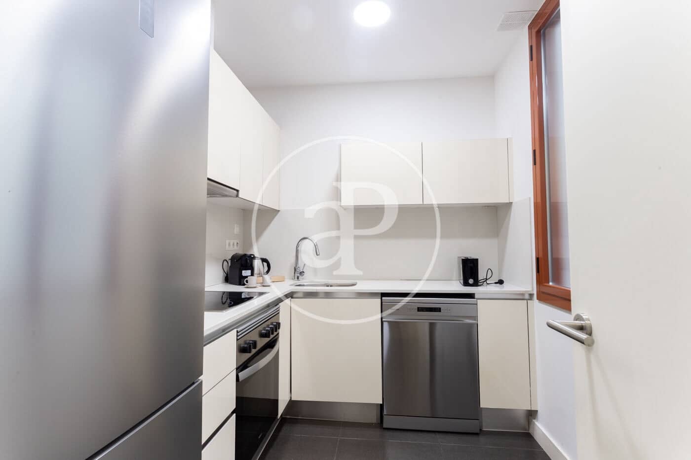 2 bedroom Apartment for rent in Barcelona city - € 2,600 (Ref: 9330623)