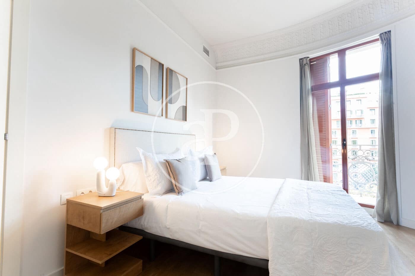 2 bedroom Apartment for rent in Barcelona city - € 2,600 (Ref: 9330623)