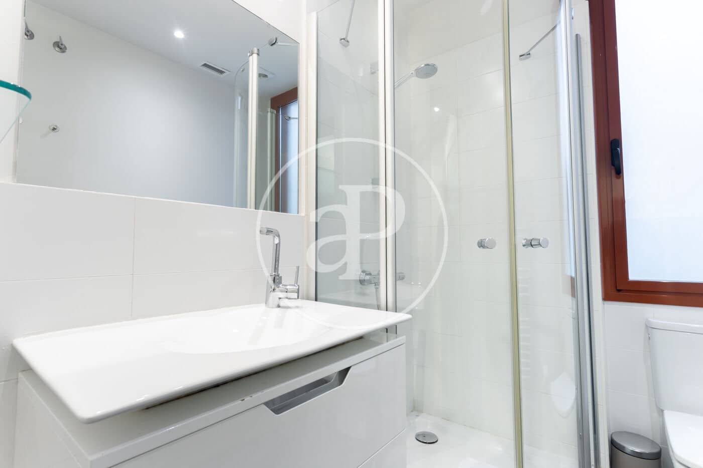 2 bedroom Apartment for rent in Barcelona city - € 2,600 (Ref: 9330623)