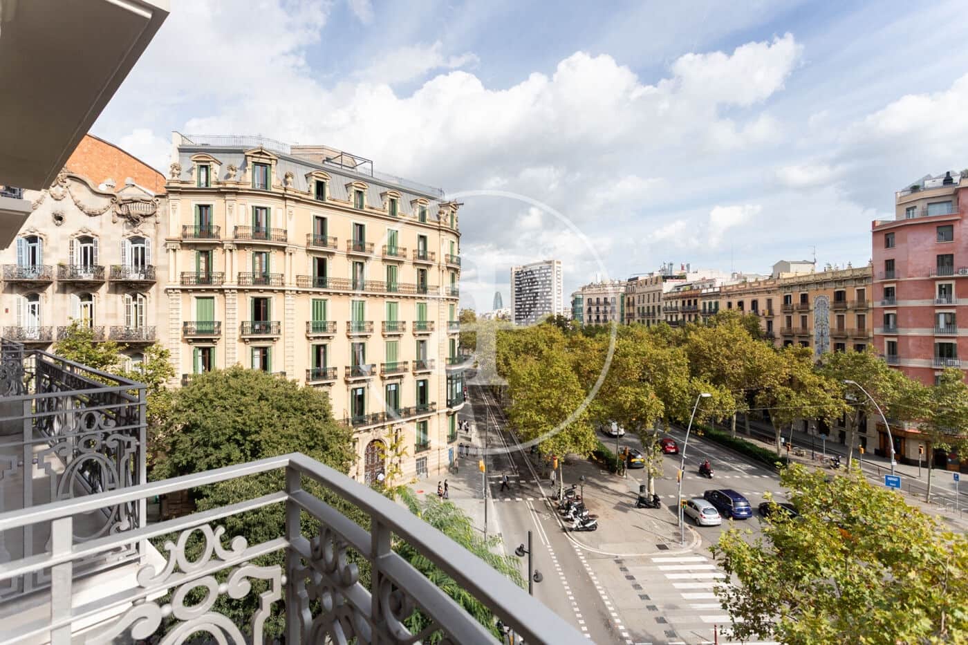 2 bedroom Apartment for rent in Barcelona city - € 2,600 (Ref: 9330623)