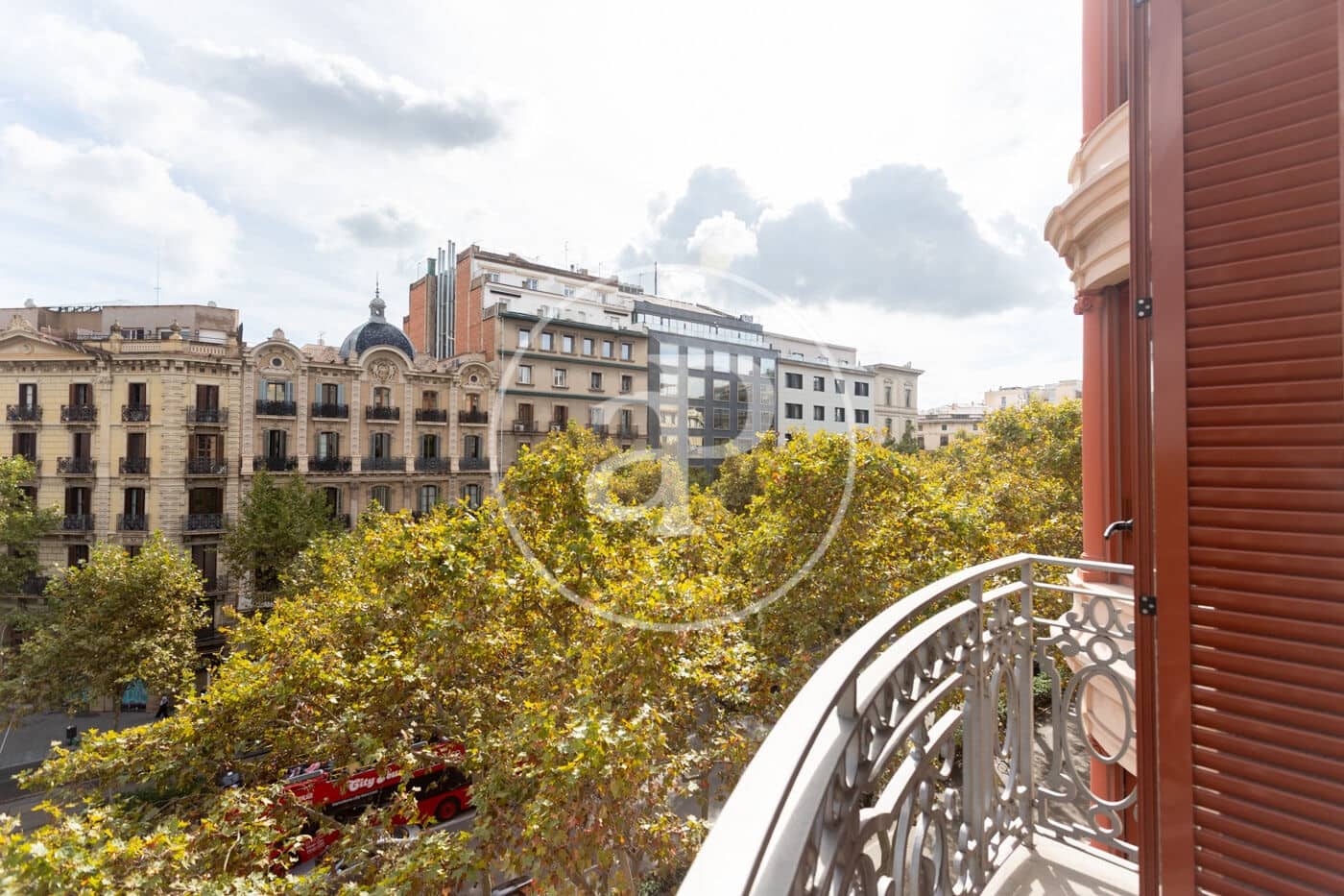 2 bedroom Apartment for rent in Barcelona city - € 2,600 (Ref: 9330623)