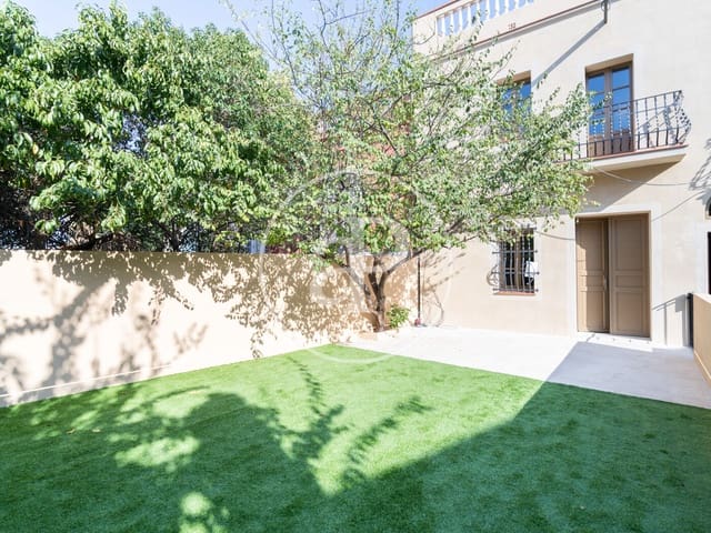 2 slaapkamer Appartement te huur in El Poble Sec, Barcelona stad - € 2.700 (Ref: 9334923)