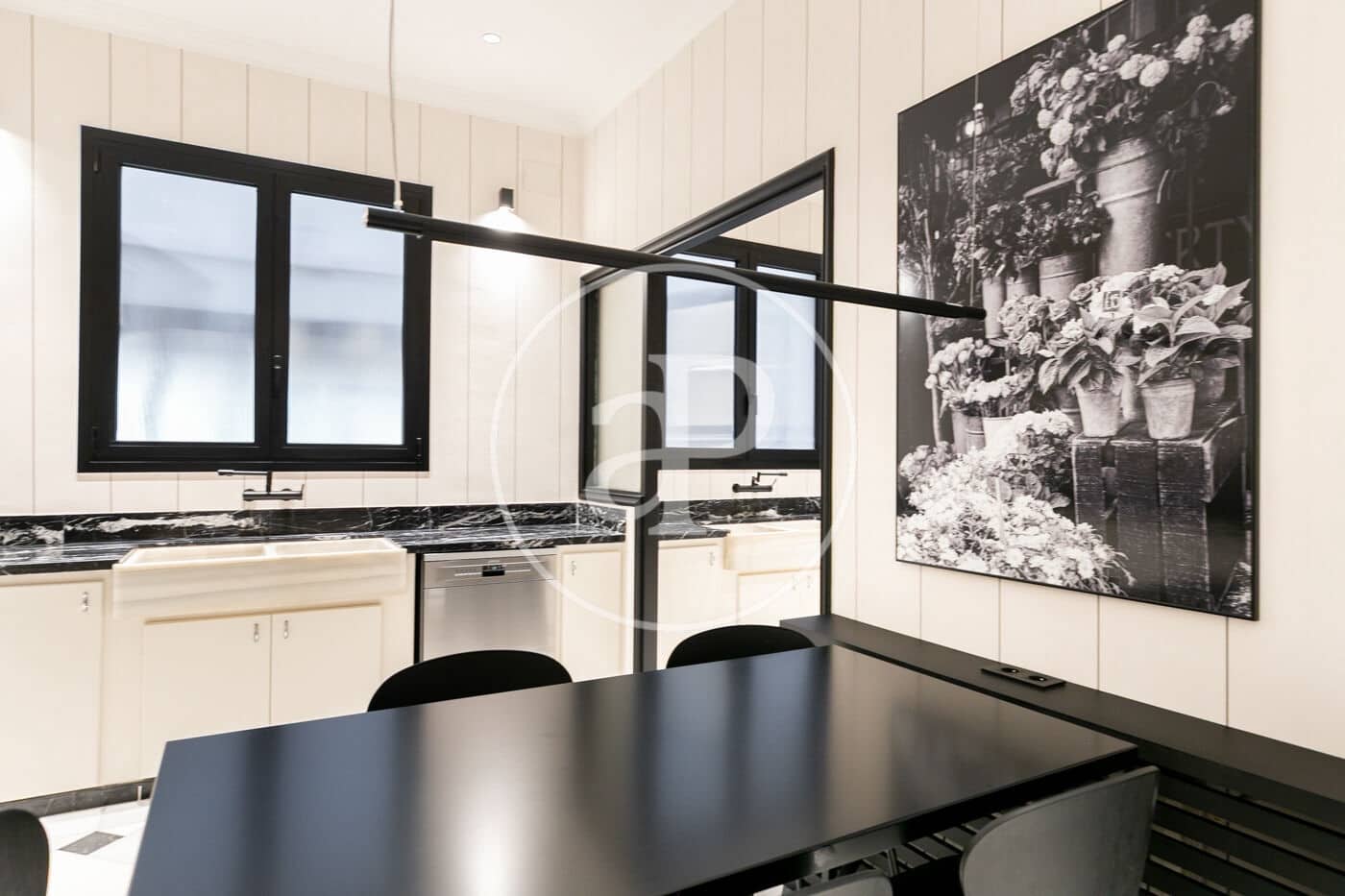 5 soveværelse Lejlighed til leje i Barcelona by - € 20.000 (Ref: 9334924)