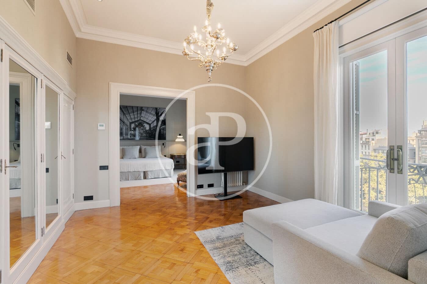 5 soveværelse Lejlighed til leje i Barcelona by - € 20.000 (Ref: 9334924)