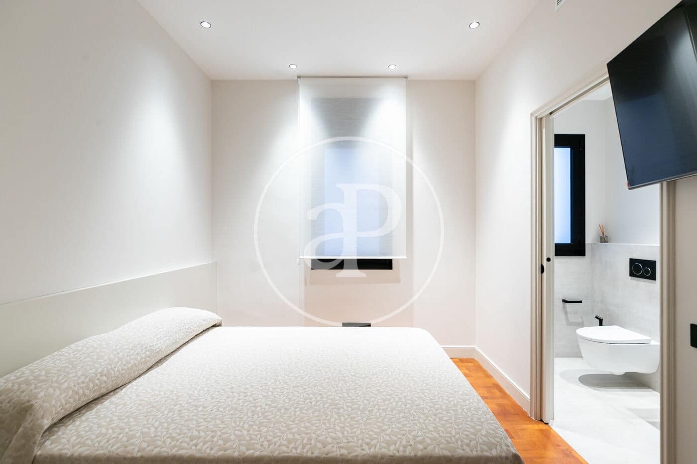 5 soveværelse Lejlighed til leje i Barcelona by - € 20.000 (Ref: 9334924)