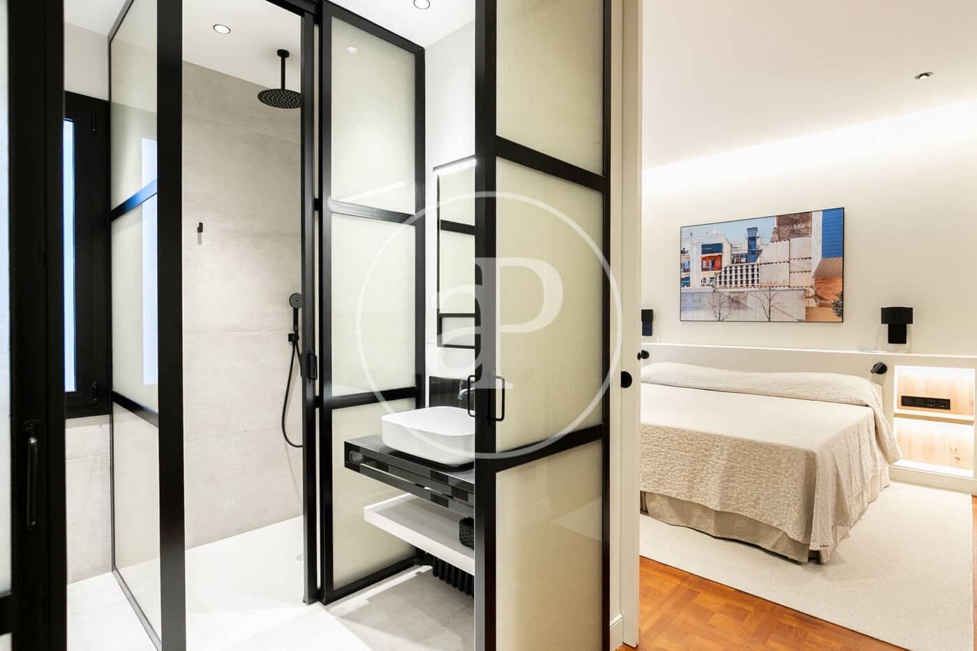 5 soveværelse Lejlighed til leje i Barcelona by - € 20.000 (Ref: 9334924)