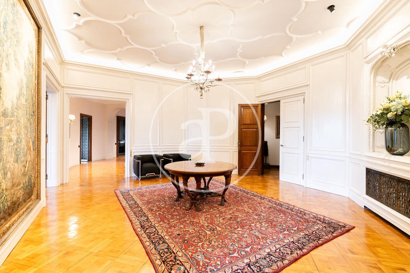 5 soveværelse Lejlighed til leje i Barcelona by - € 20.000 (Ref: 9334924)