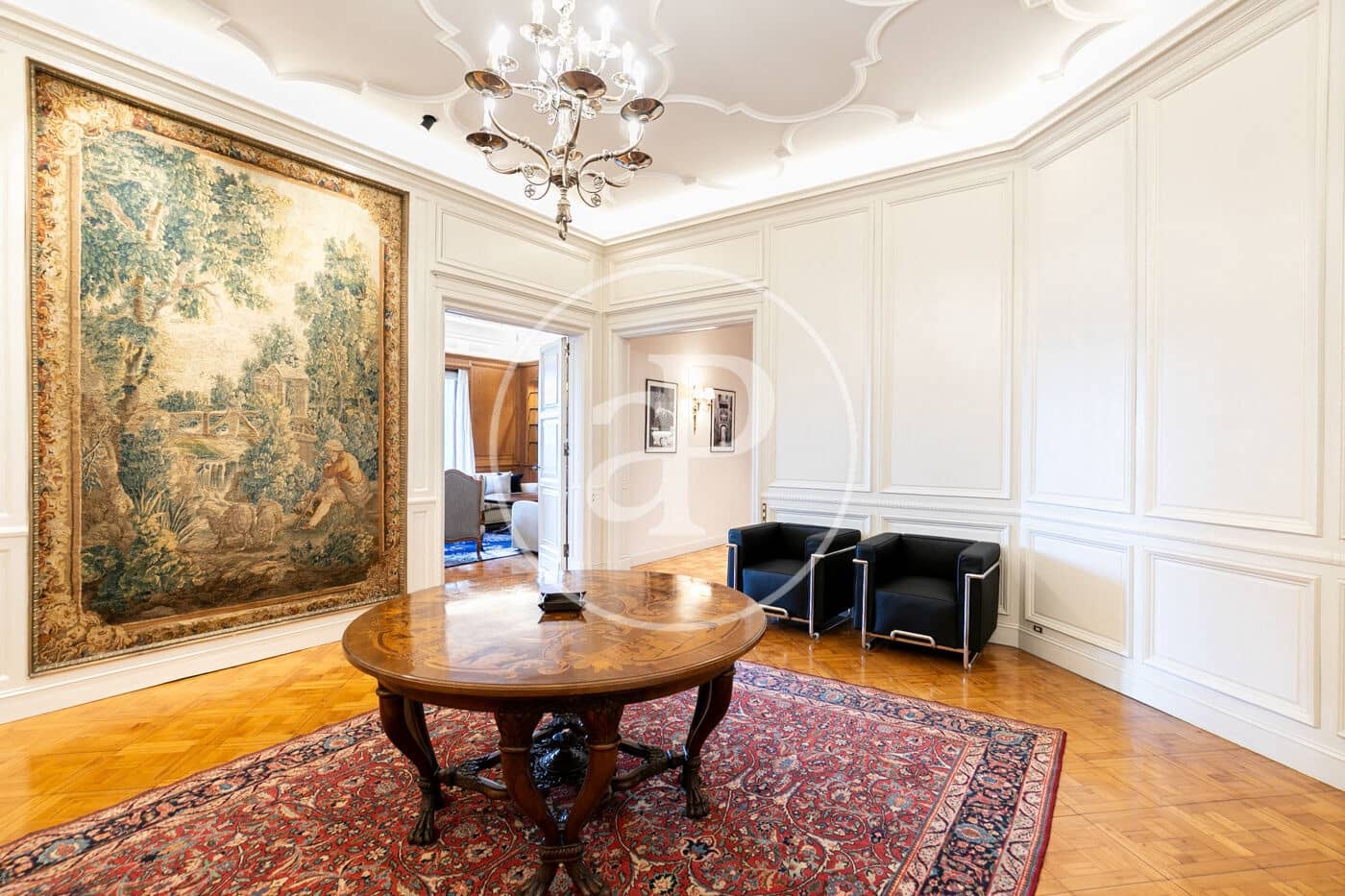 5 soveværelse Lejlighed til leje i Barcelona by - € 20.000 (Ref: 9334924)