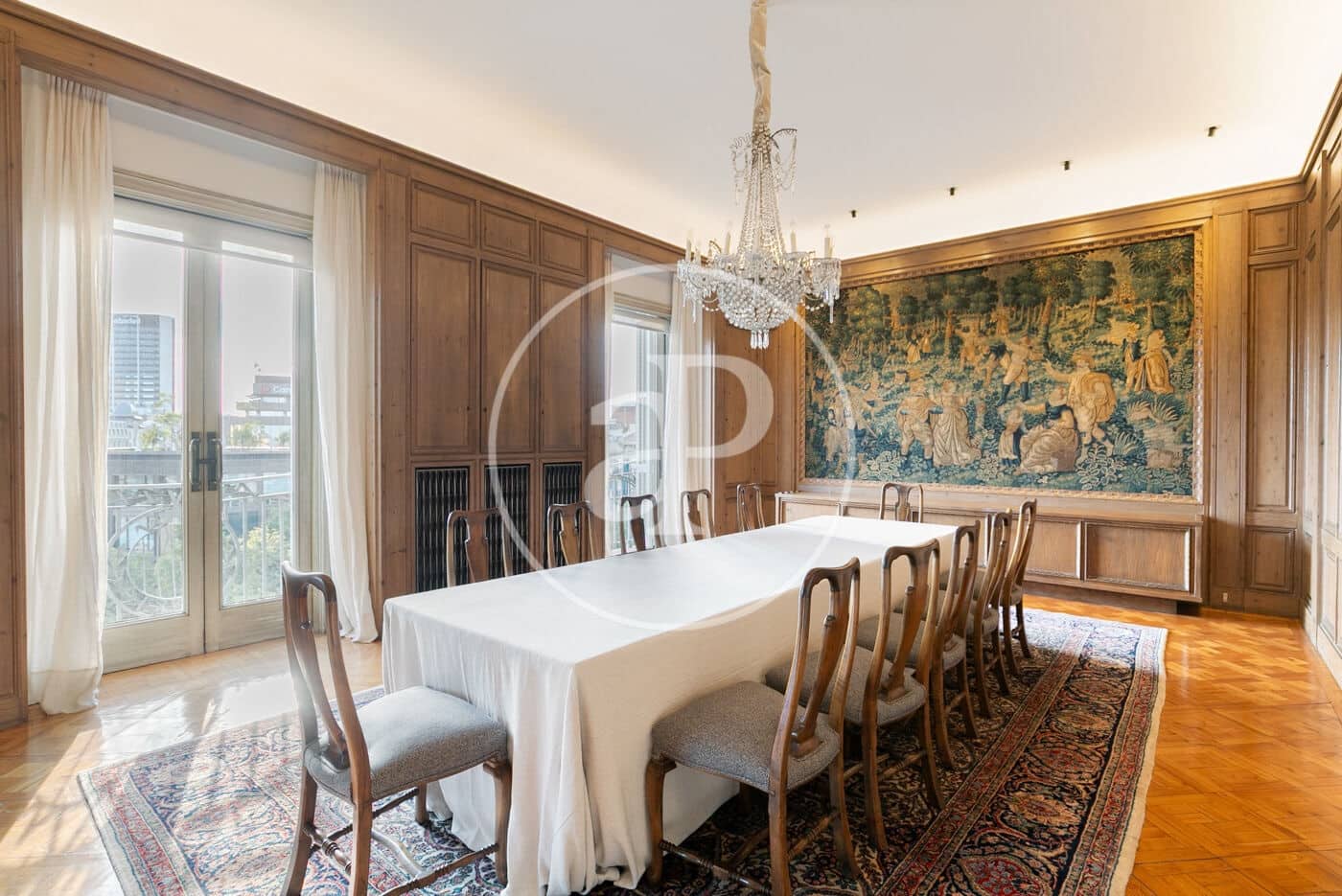 5 soveværelse Lejlighed til leje i Barcelona by - € 20.000 (Ref: 9334924)