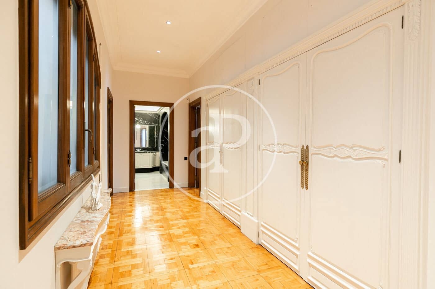 5 soveværelse Lejlighed til leje i Barcelona by - € 20.000 (Ref: 9334924)