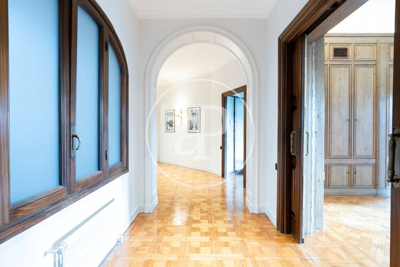 5 soveværelse Lejlighed til leje i Barcelona by - € 20.000 (Ref: 9334924)