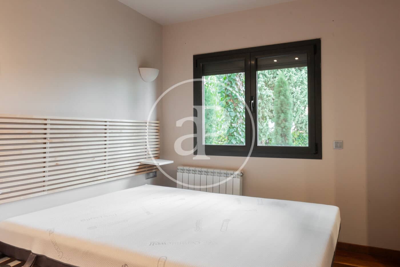 3 soverom Leilighet til leie i Barcelona by - € 2 285 (Ref: 9334927)