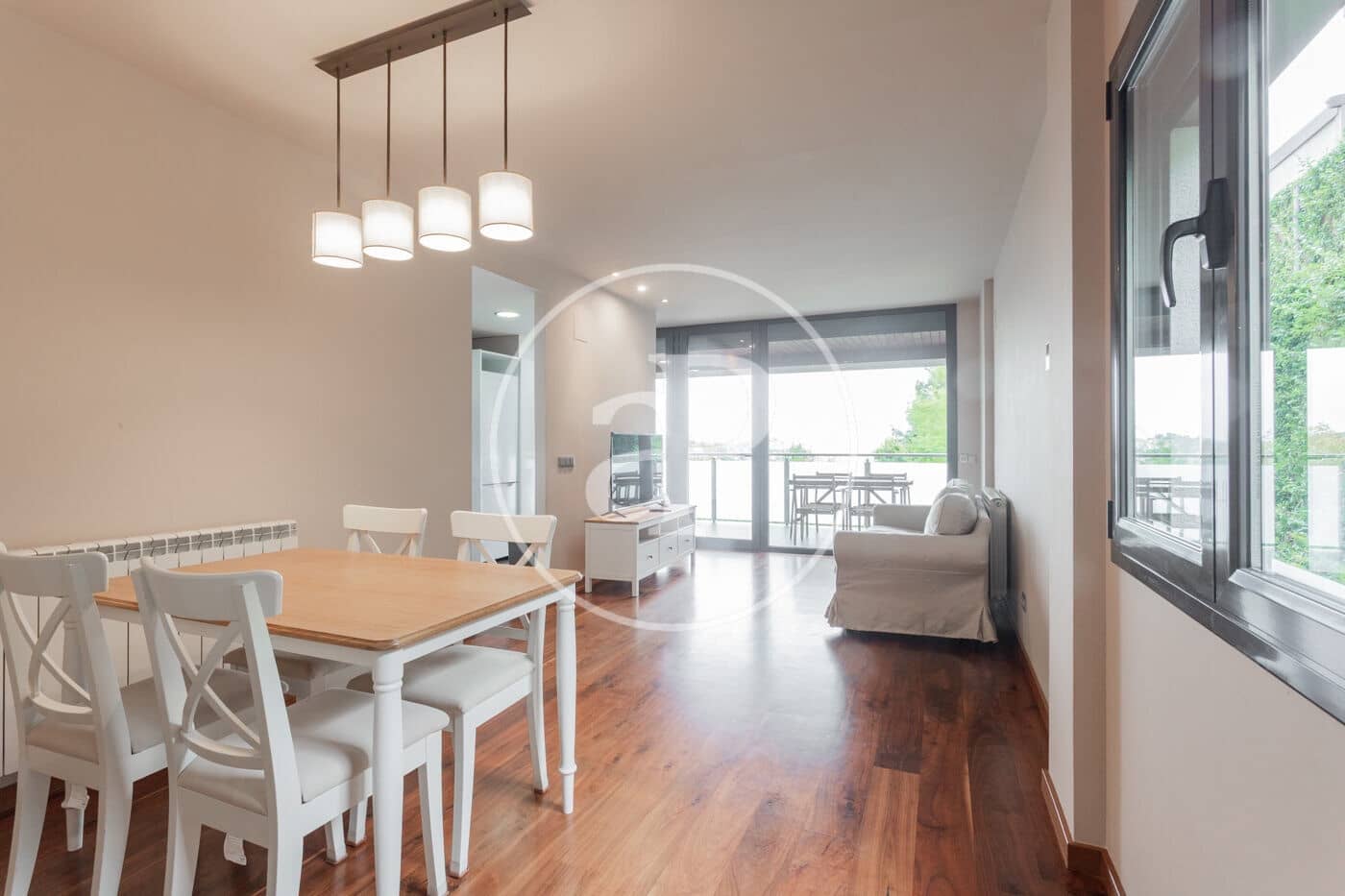 3 soverom Leilighet til leie i Barcelona by - € 2 285 (Ref: 9334927)