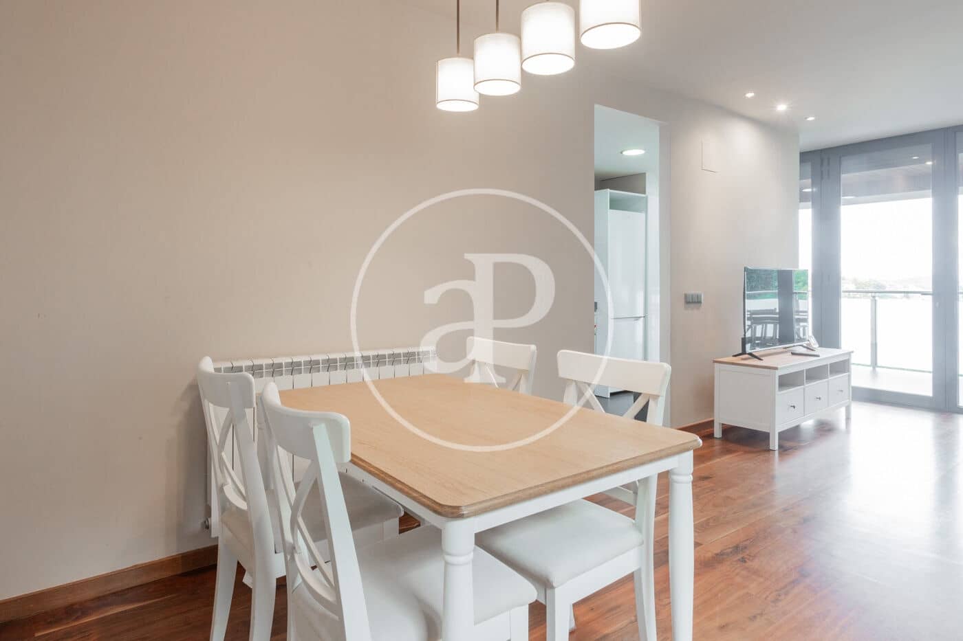 3 soverom Leilighet til leie i Barcelona by - € 2 285 (Ref: 9334927)