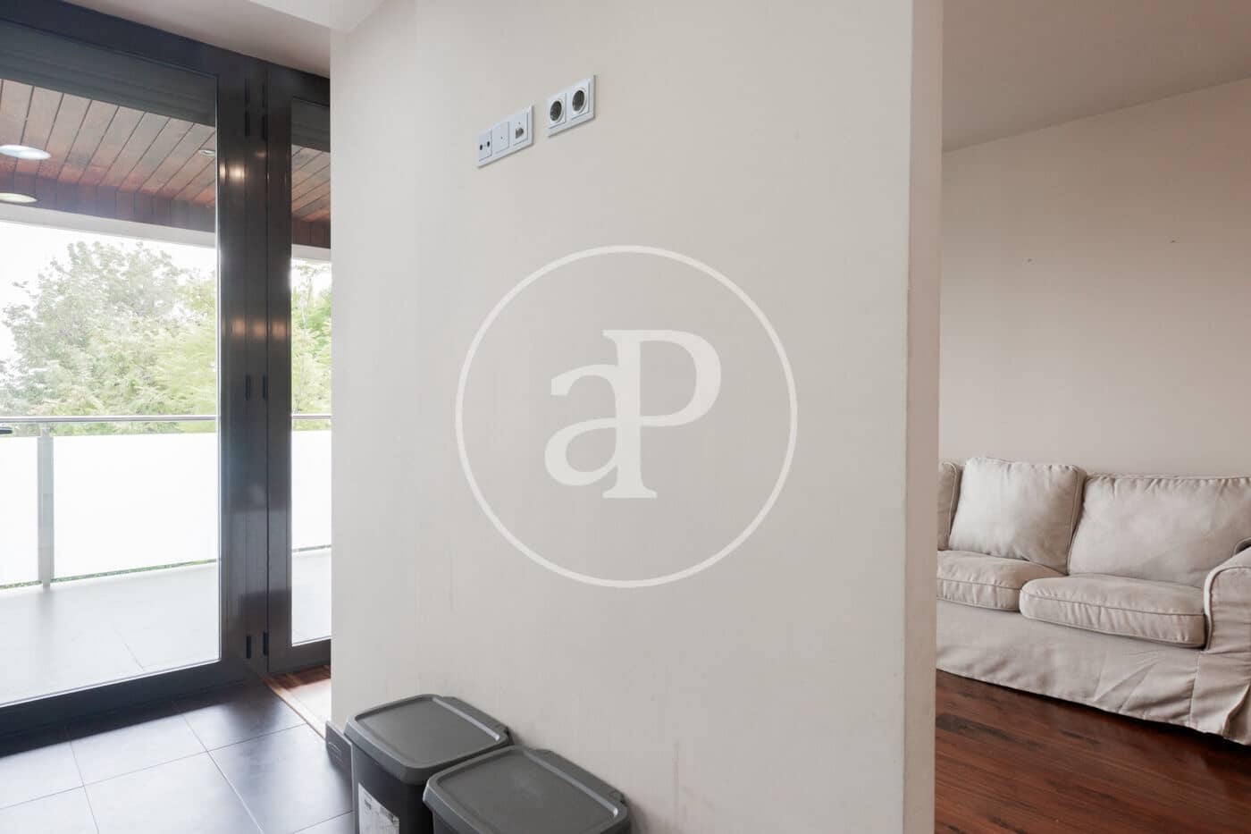 3 soverom Leilighet til leie i Barcelona by - € 2 285 (Ref: 9334927)