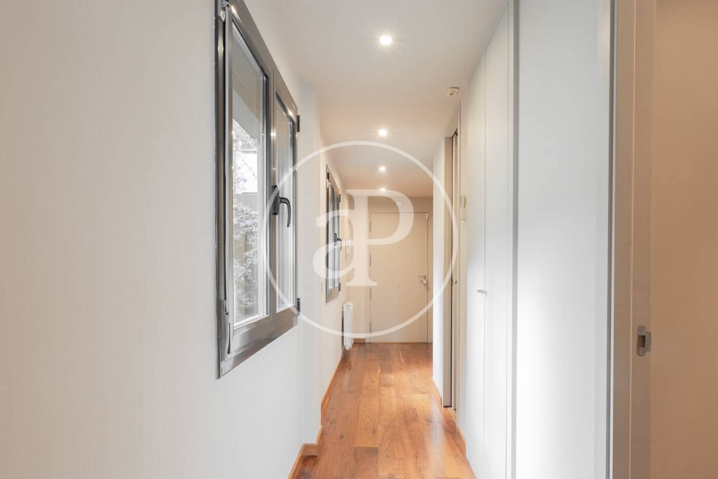 3 soverom Leilighet til leie i Barcelona by - € 2 285 (Ref: 9334927)