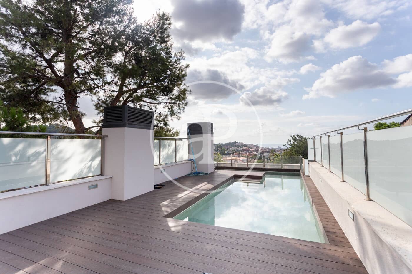 3 soverom Leilighet til leie i Barcelona by - € 2 285 (Ref: 9334927)