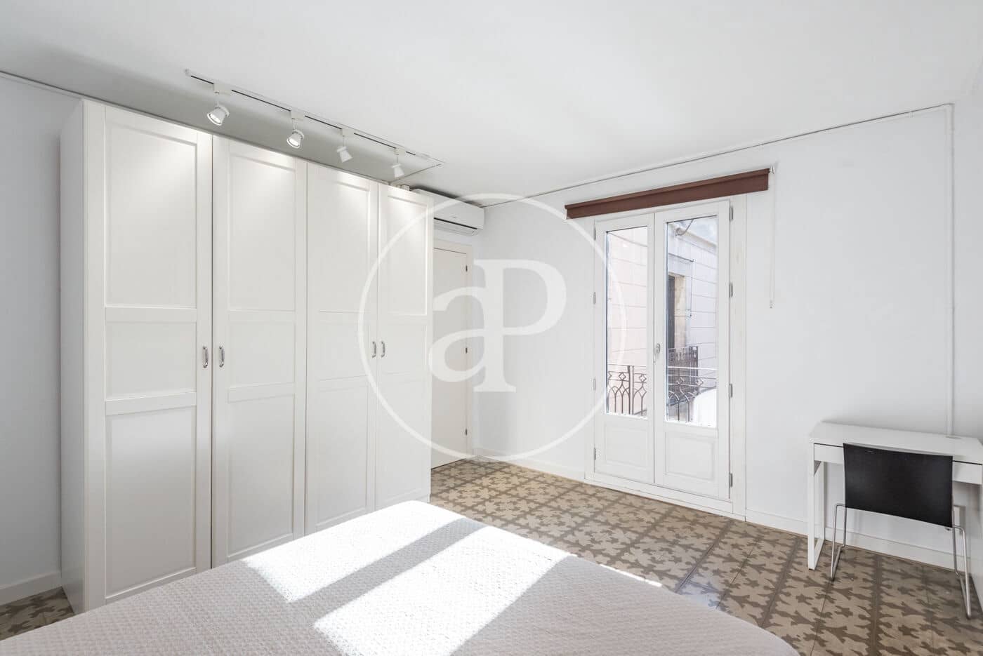3 quarto Apartamento para arrendar em Barcelona cidade - 2 450 € (Ref: 9334928)