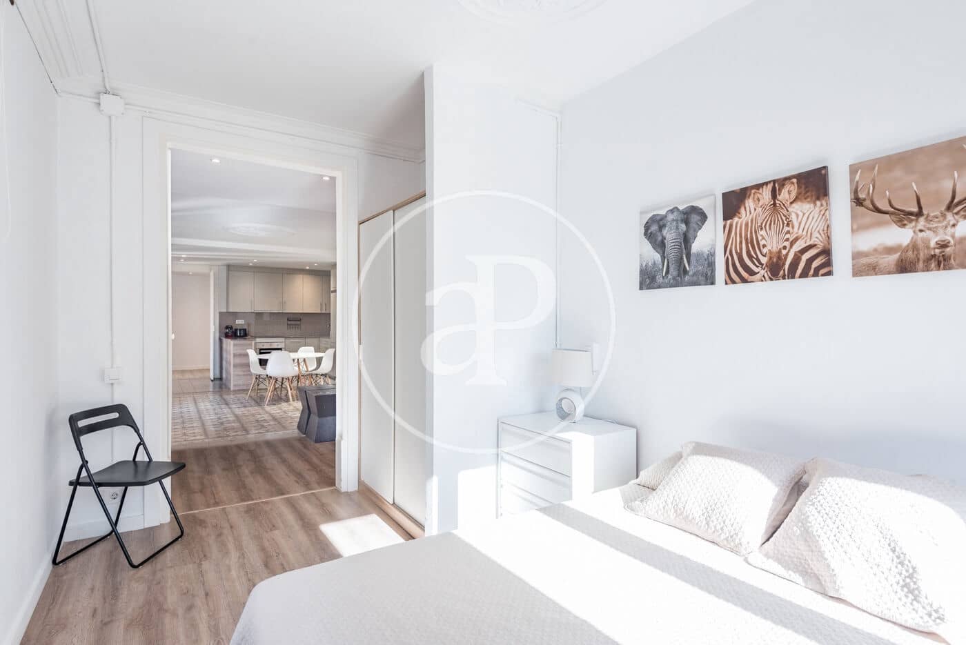 3 quarto Apartamento para arrendar em Barcelona cidade - 2 450 € (Ref: 9334928)