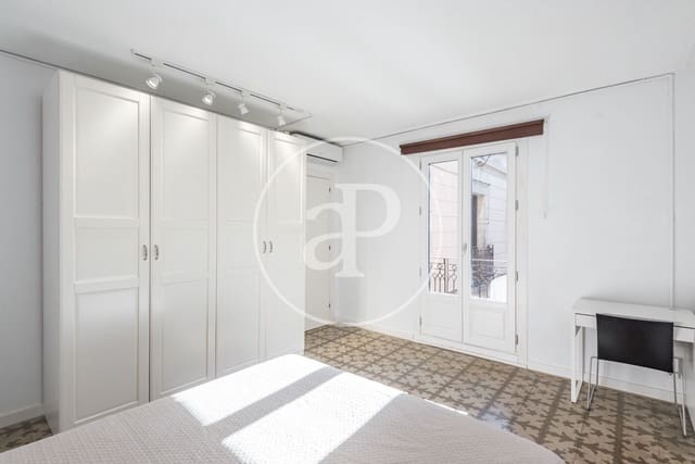 3 bedroom Apartment for rent in El Barri Gòtic, Barcelona city - € 2,450 (Ref: 9334928)